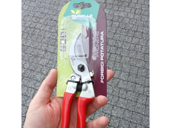 Die ergonomische und vielseitige Gartenschere Gielle GL000