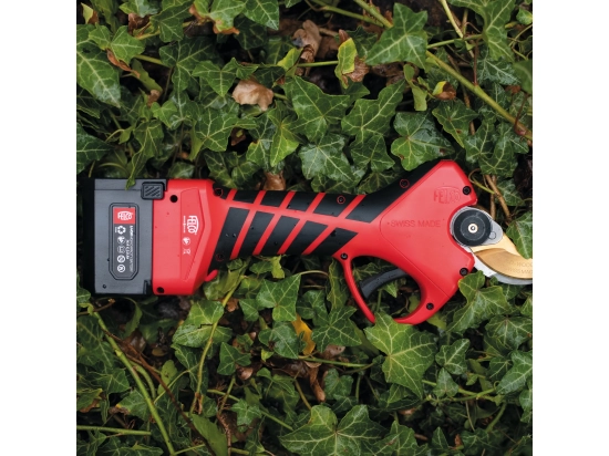 Elektrische Gartenschere FELCO 834W, 34-mm-Klinge, F-Gold, sicheres Schnittschutzsystem „Cut Shield“